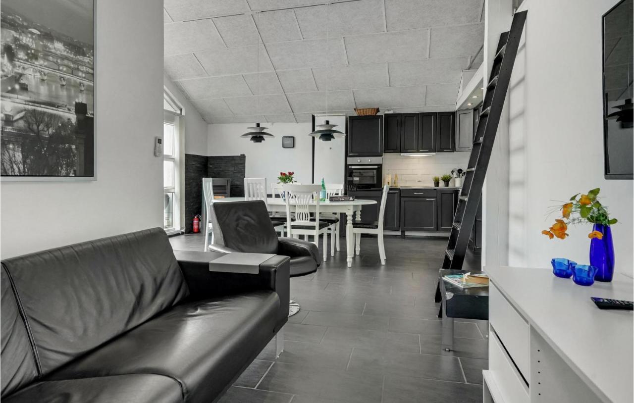 Beautiful Home In Borkop With Kitchen Exterior foto